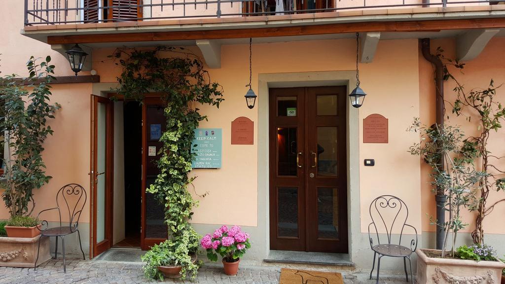 Easy Cosi Affittacamere Barolo Exterior photo