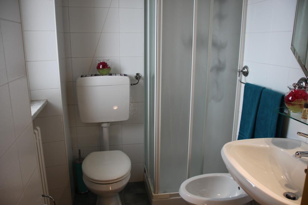 Easy Cosi Affittacamere Barolo Room photo